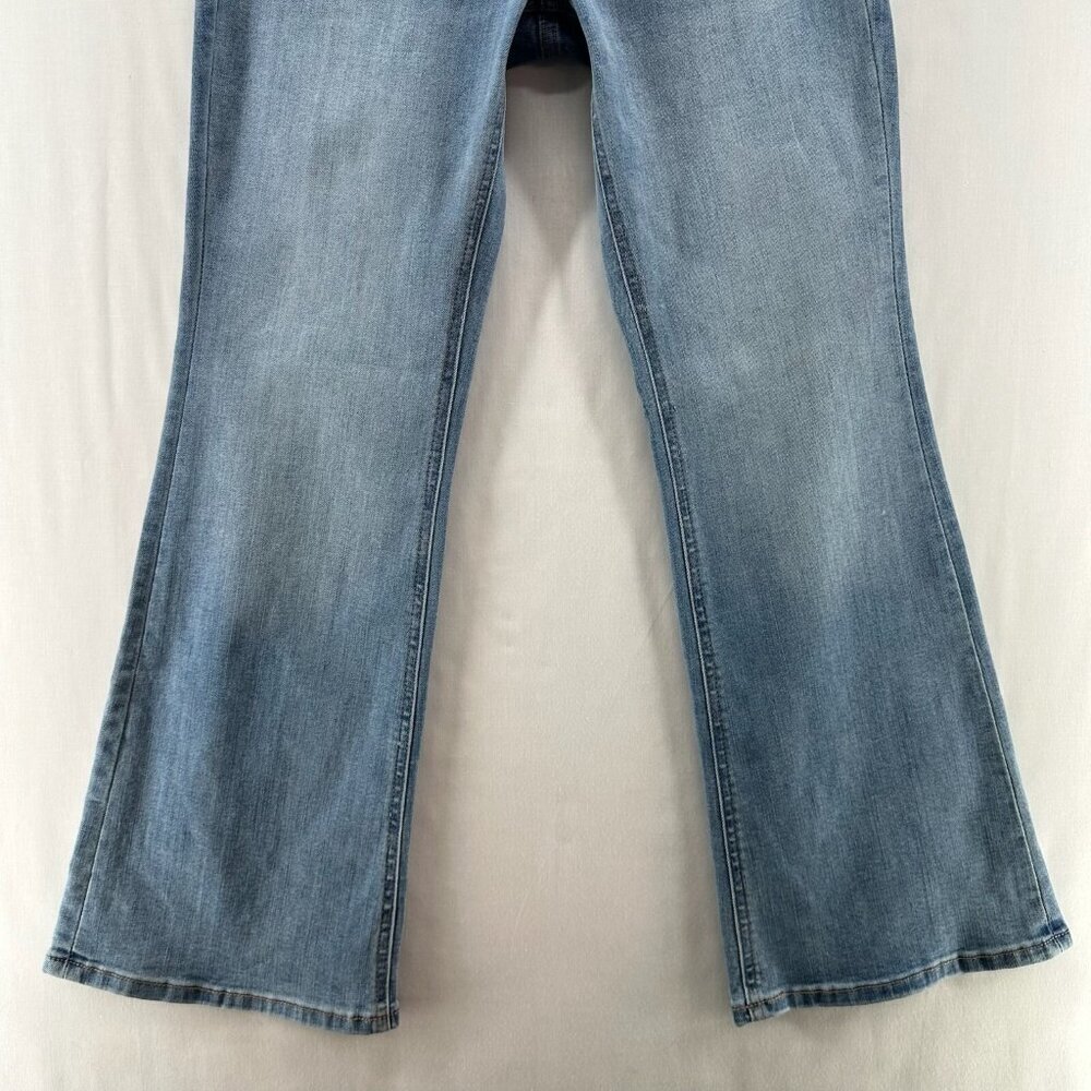 Aeropostale Jeans Womens Sz 000 Mid Rise Flare Stretchy Denim Casual Y2K Blue - Picture 5 of 11